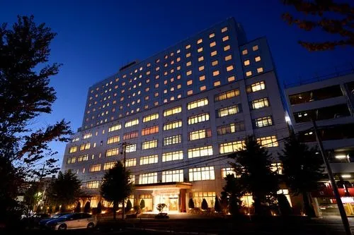 【社内親睦会開催】山形国際ホテルで楽しいひととき！社員同士の絆を深めました。